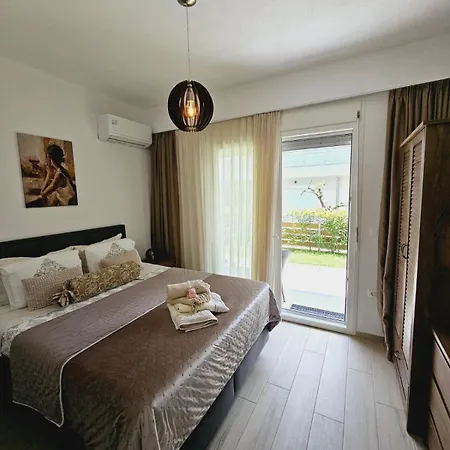 Sol Greco Скала-Рахониу